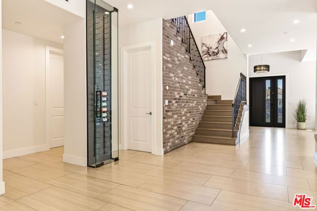 5017 Hesperia Avenue, Encino (los Angeles), CA 91316