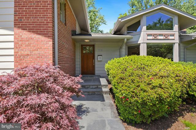 5829 MARBURY RD, Bethesda, MD 20817