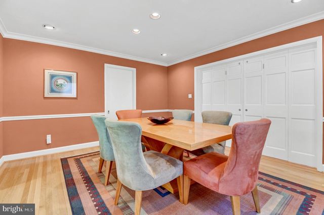 5829 MARBURY RD, Bethesda, MD 20817