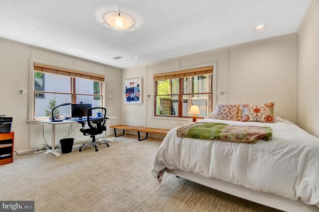 5829 MARBURY RD, Bethesda, MD 20817