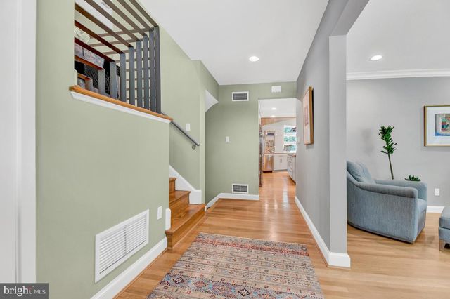 5829 MARBURY RD, Bethesda, MD 20817