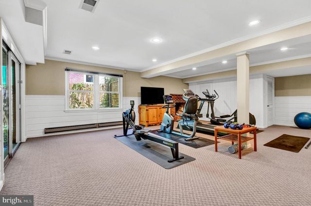 5829 MARBURY RD, Bethesda, MD 20817