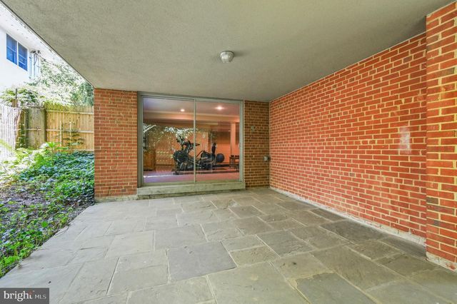 5829 MARBURY RD, Bethesda, MD 20817