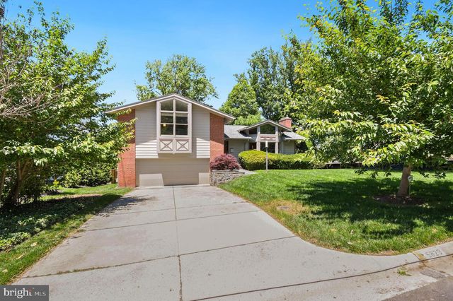 5829 MARBURY RD, Bethesda, MD 20817