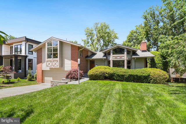 5829 MARBURY RD, Bethesda, MD 20817
