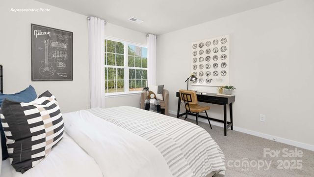 11313 Cardinal Creek Avenue, Charlotte, NC 28215