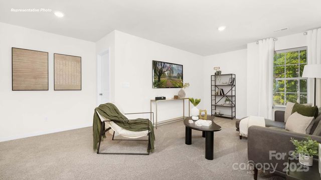 11313 Cardinal Creek Avenue, Charlotte, NC 28215