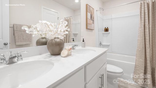 11313 Cardinal Creek Avenue, Charlotte, NC 28215