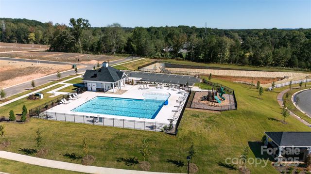 11313 Cardinal Creek Avenue, Charlotte, NC 28215