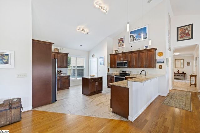 6735 Highway 357, Campobello, SC 29322