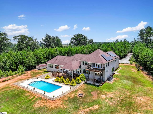 6735 Highway 357, Campobello, SC 29322