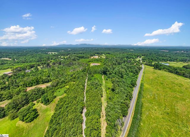 6735 Highway 357, Campobello, SC 29322