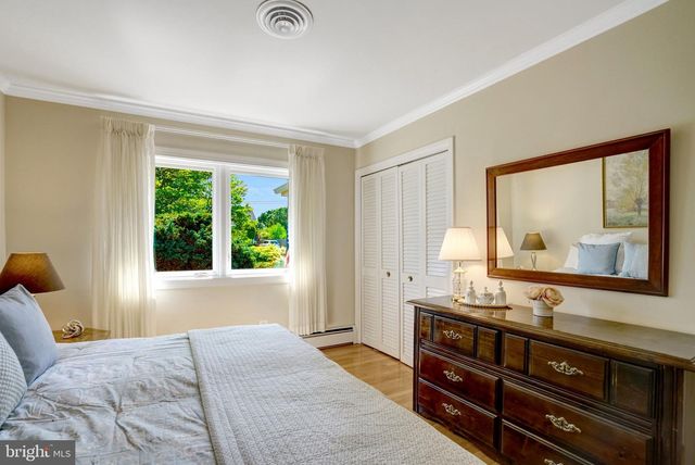 1812 BIRCH RD, Mclean, VA 22101