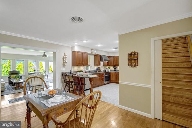 1812 BIRCH RD, Mclean, VA 22101