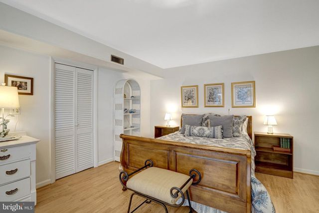 1812 BIRCH RD, Mclean, VA 22101