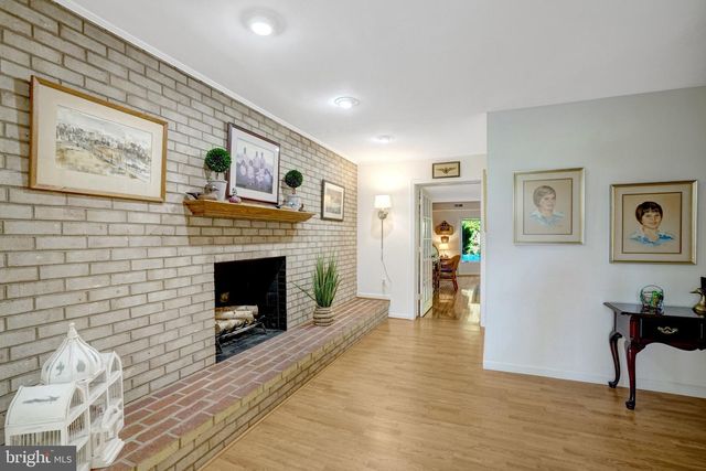 1812 BIRCH RD, Mclean, VA 22101