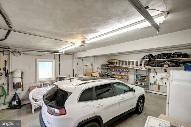 1812 BIRCH RD, Mclean, VA 22101