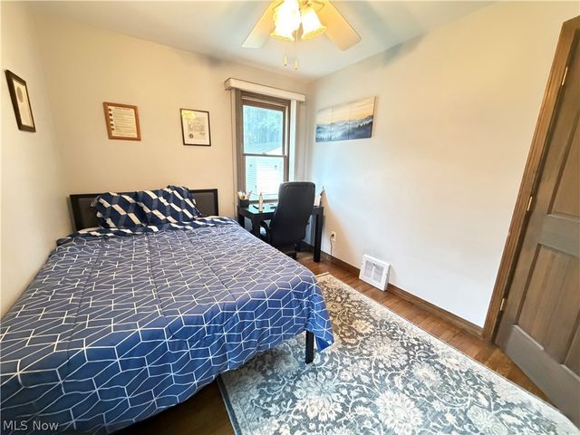 2621 Liggett Drive, Parma, OH 44134