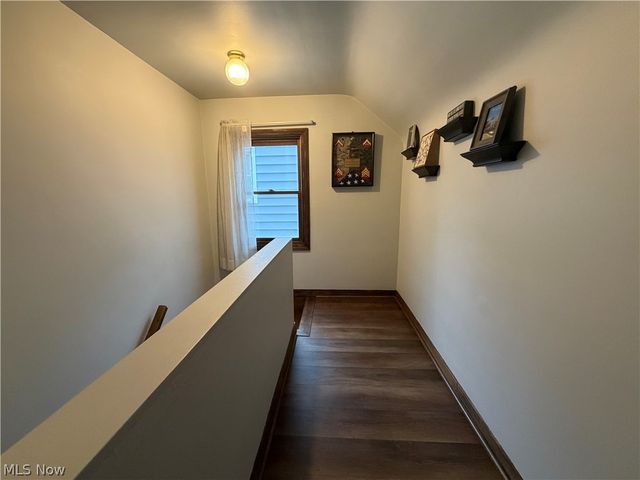2621 Liggett Drive, Parma, OH 44134