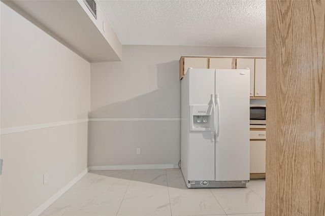 8201 SUN SPRING CIRCLE C2, Orlando, FL 32825