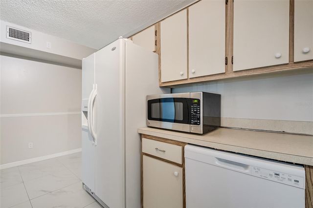 8201 SUN SPRING CIRCLE C2, Orlando, FL 32825