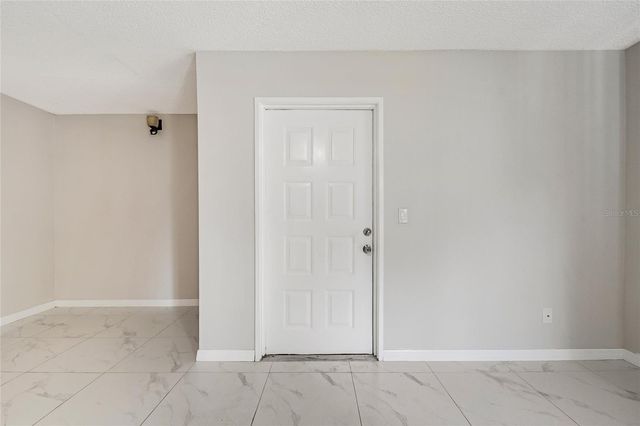 8201 SUN SPRING CIRCLE C2, Orlando, FL 32825