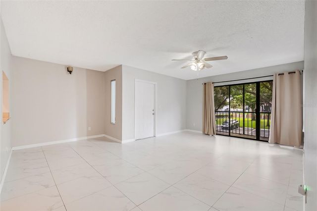 8201 SUN SPRING CIRCLE C2, Orlando, FL 32825