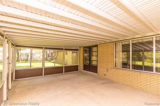 3651 Chicago Road, Warren, MI 48092