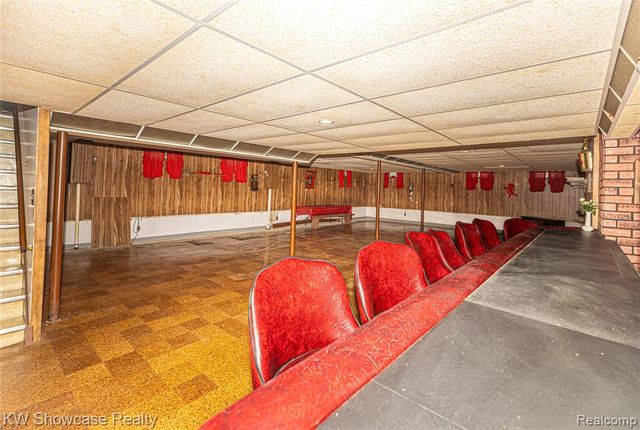 3651 Chicago Road, Warren, MI 48092