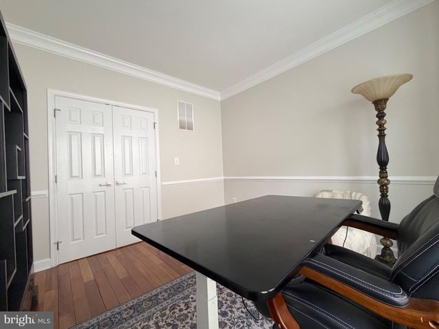13353 HORSEPEN WOODS LN, Herndon, VA 20171