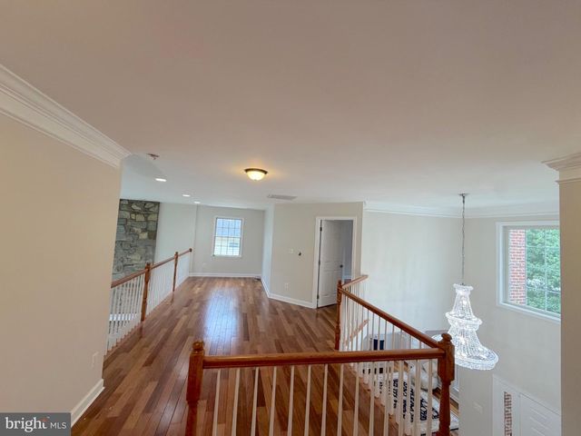 13353 HORSEPEN WOODS LN, Herndon, VA 20171