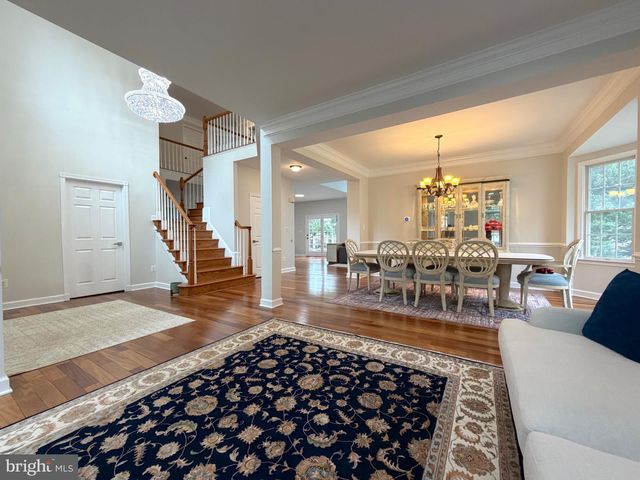 13353 HORSEPEN WOODS LN, Herndon, VA 20171