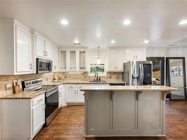 6670 Spout Springs Road, Flowery Branch, GA 30542