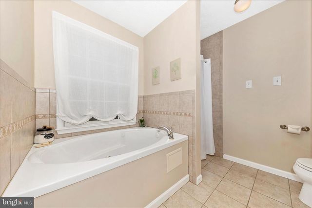 10660 EMMALINE DR, New Market, MD 21774