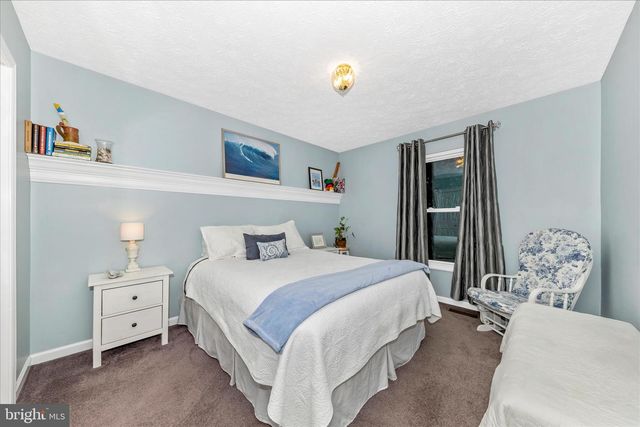 10660 EMMALINE DR, New Market, MD 21774