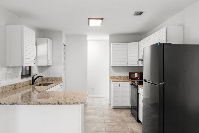 1672 SW Schleicher Lane, Port St. Lucie, Port St Lucie, FL 34984