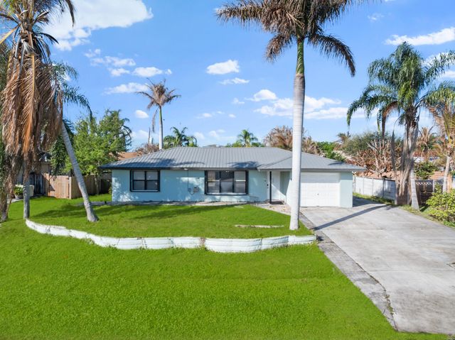 1672 SW Schleicher Lane, Port St. Lucie, Port St Lucie, FL 34984
