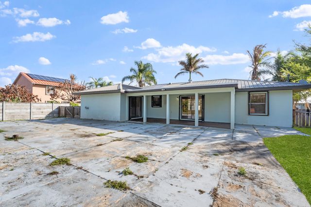 1672 SW Schleicher Lane, Port St. Lucie, Port St Lucie, FL 34984