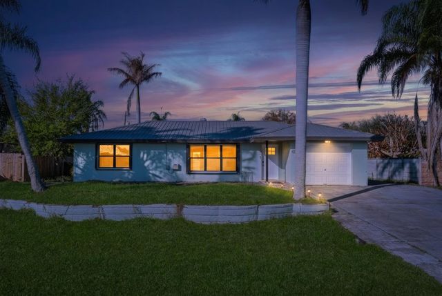 1672 SW Schleicher Lane, Port St. Lucie, Port St Lucie, FL 34984