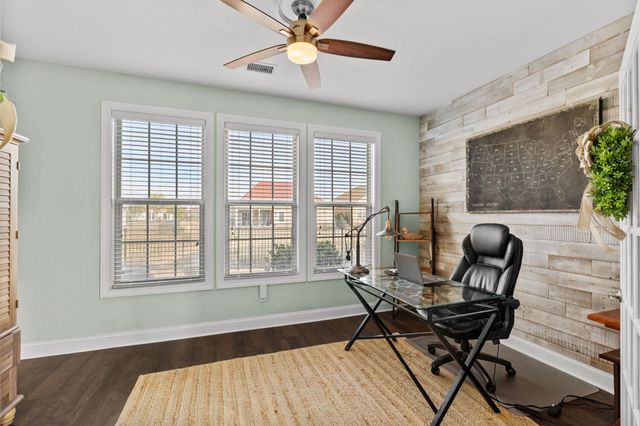 2317 Via Palma Dr., North Myrtle Beach, SC 29582