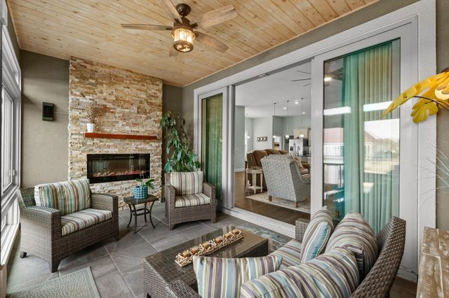 2317 Via Palma Dr., North Myrtle Beach, SC 29582