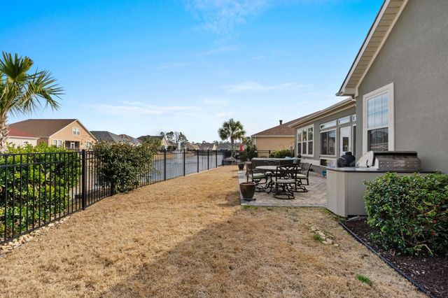 2317 Via Palma Dr., North Myrtle Beach, SC 29582