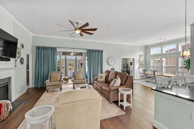 2317 Via Palma Dr., North Myrtle Beach, SC 29582