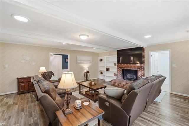 2113 Saint Marshall DR, Virginia Beach, VA 23454