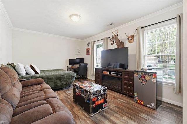 2113 Saint Marshall DR, Virginia Beach, VA 23454