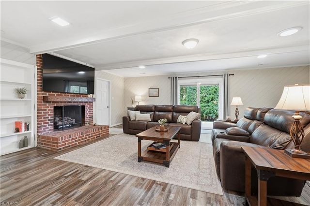 2113 Saint Marshall DR, Virginia Beach, VA 23454