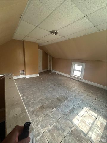 2030 Belle Avenue, St Louis, MO 63136
