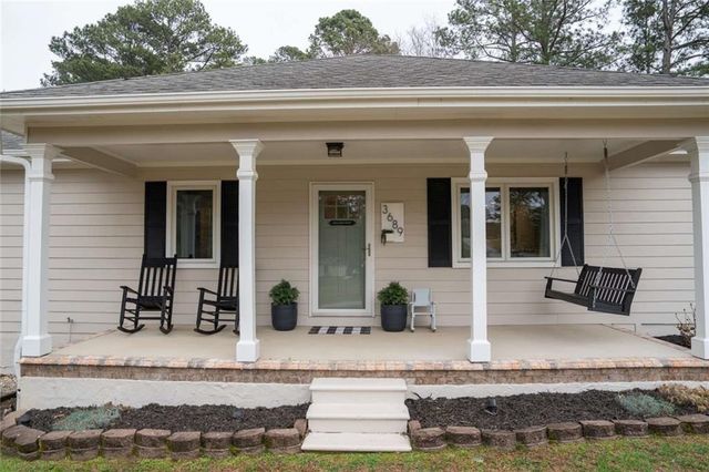 3689 N Sharon Church Road, Loganville, GA 30052