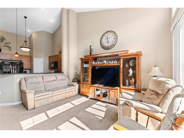 8614 Gold Peak Dr E, Highlands Ranch, CO 80130