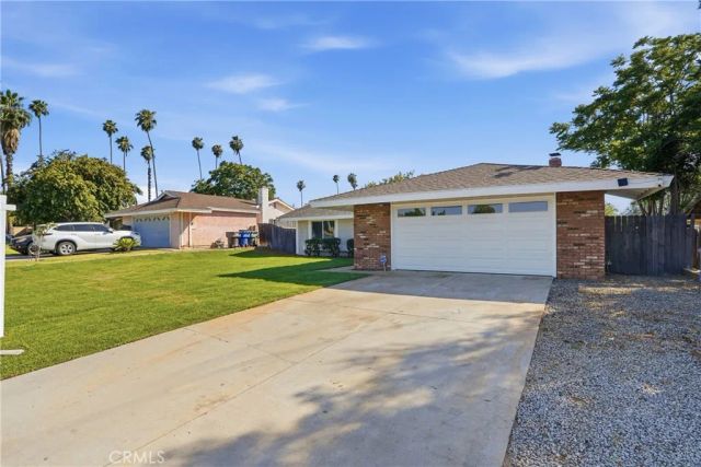 2924 Louisiana Place, Riverside, CA 92506
